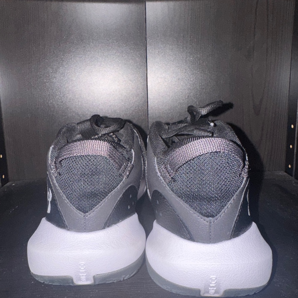 Under Armour Kids' Black and White Sneakers - Picture 5 of 5